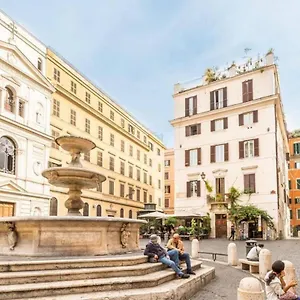 https://colosseodreamapartment.it-romehotels.com